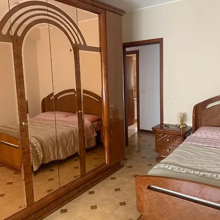 Incantevole A Pochi Passi Dal Mare, Locazione Breve Turistica Privata, No Impresa Apartment *